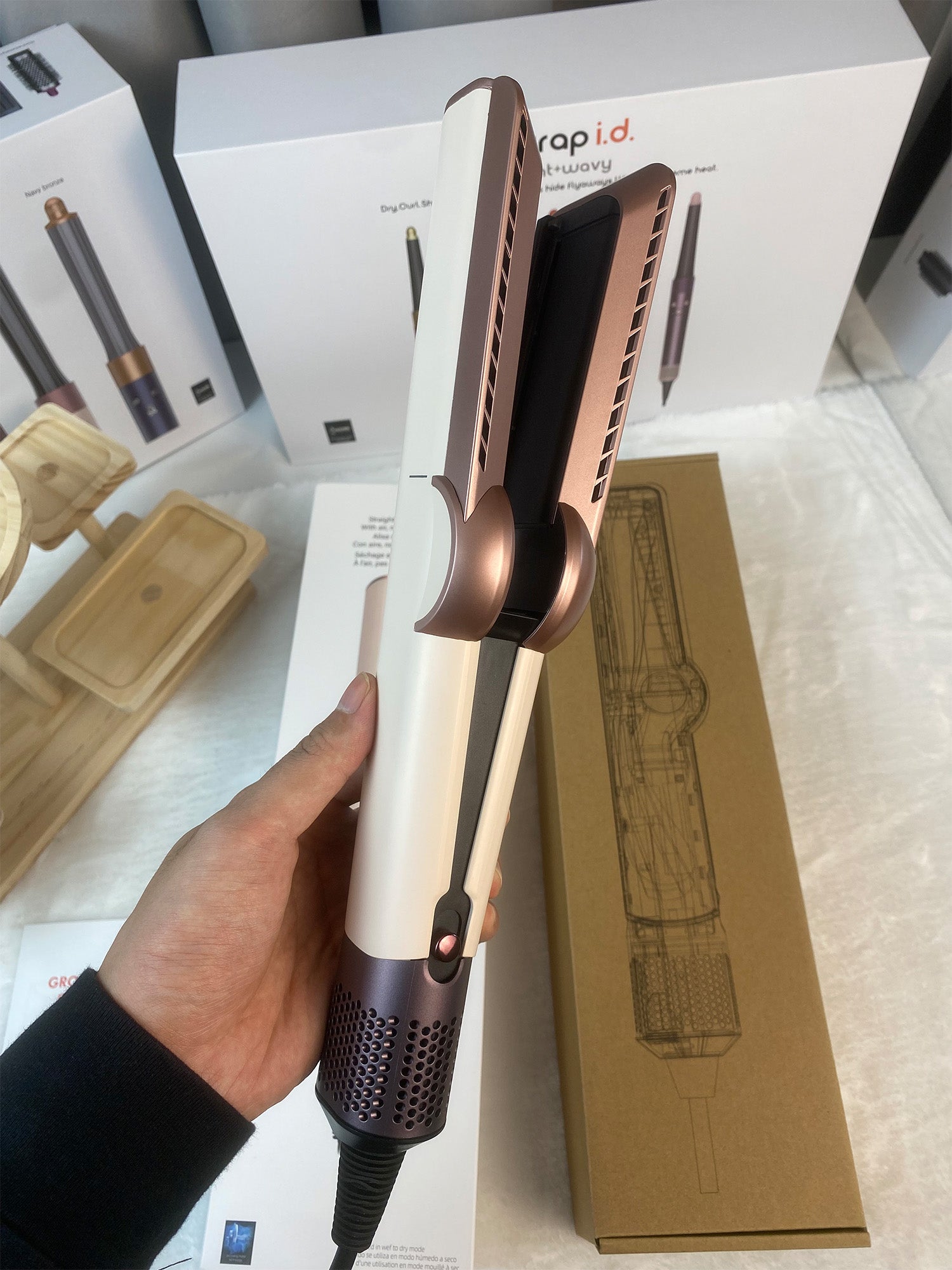 Professional Hair Straightener – Anti-Frizz Plates & Fast Heating for Smooth Styling